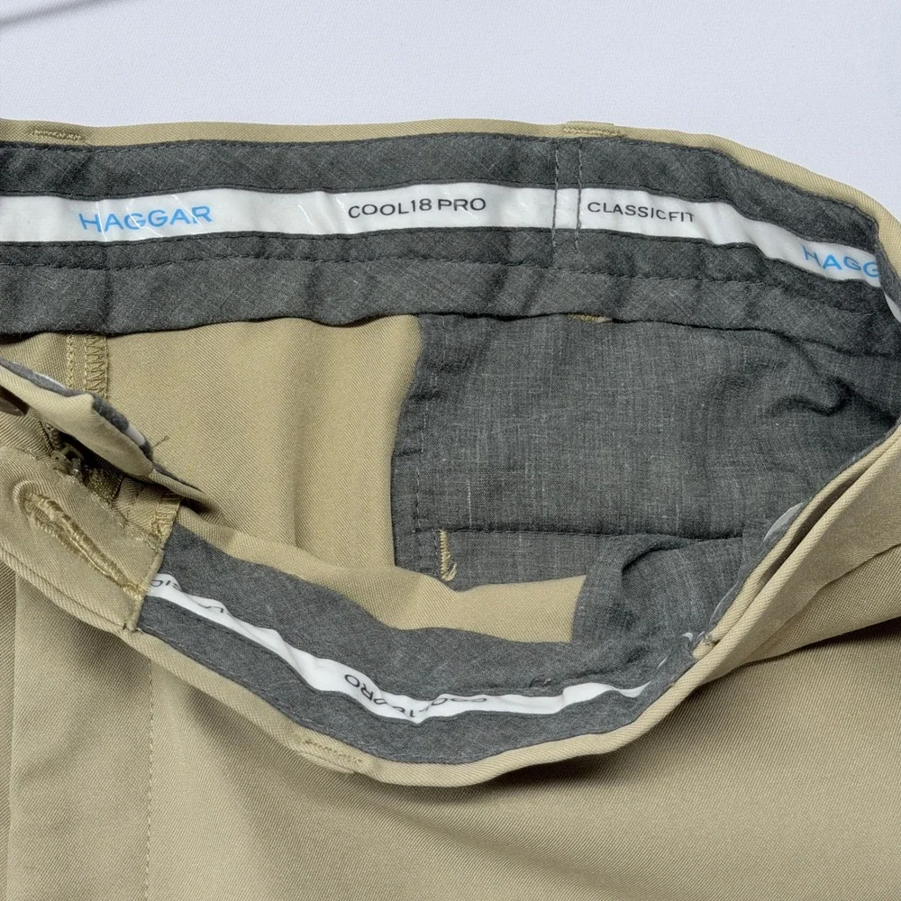 Haggar Cool18 Pro Classic Fit Pants Mens 42x30 Khaki Tan Performance Chino Golf
